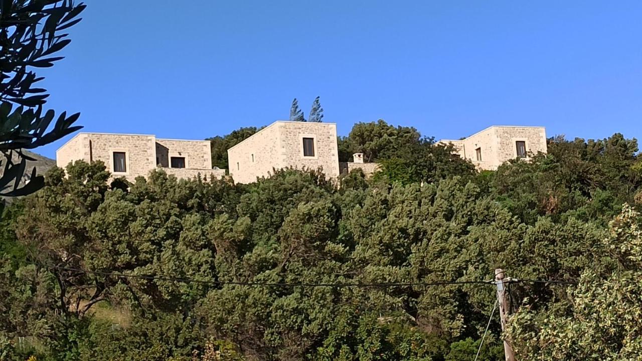 Litiniana Villas Триопетра Екстериор снимка