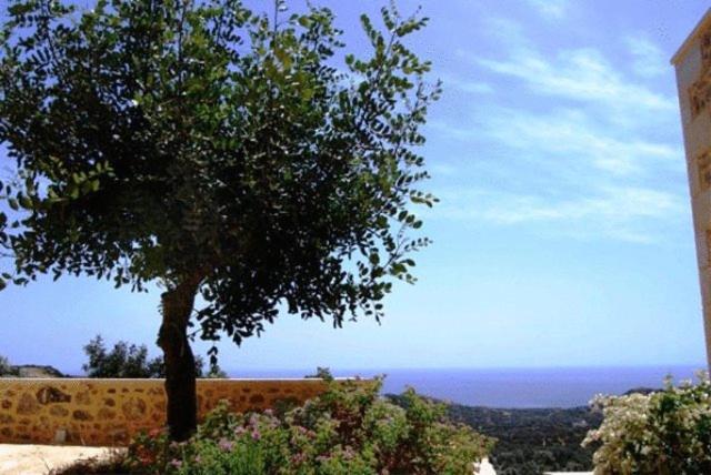 Litiniana Villas Триопетра Екстериор снимка