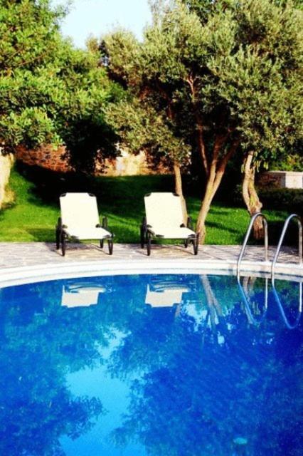 Litiniana Villas Триопетра Екстериор снимка