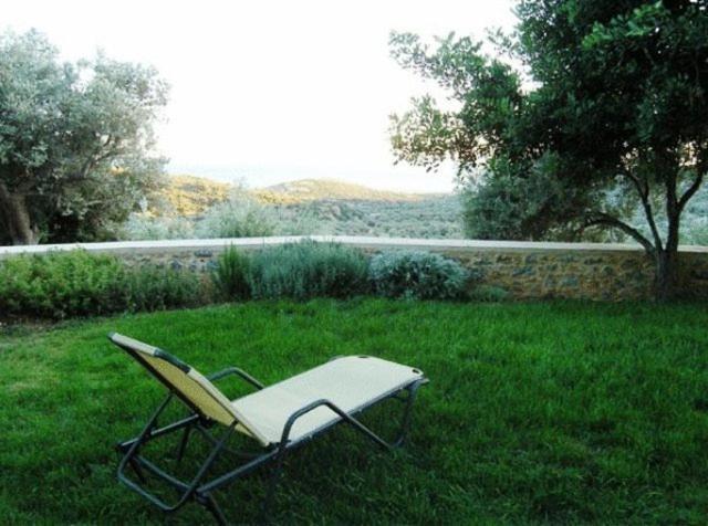 Litiniana Villas Триопетра Екстериор снимка