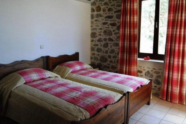 Litiniana Villas Триопетра Стая снимка